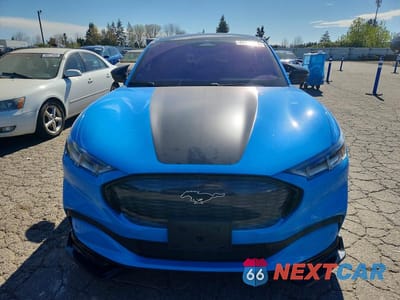 Piąte zdjęcie samochodu w środku: 2021 FORD MUSTANG MACH-E PREMIUM VIN:3FMTK3SU4MMA20890 - miniatura