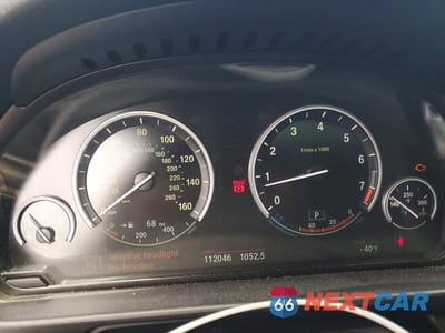Zdjęcie 9 z 13 samochodu: 2015 BMW 528 XI VIN:WBA5A7C53FD620939 - miniatura