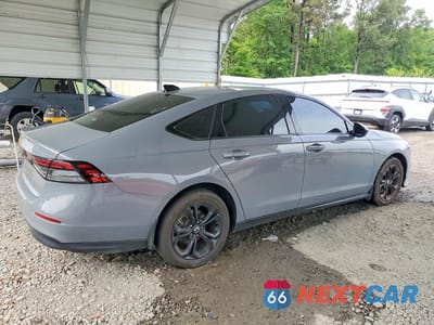 Trzecie zdjęcie samochodu z tyłu: 2025 HONDA ACCORD SE VIN:1HGCY1F48SA040962 - miniatura