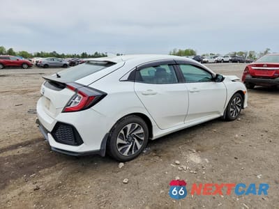 Trzecie zdjęcie samochodu z tyłu: 2017 HONDA CIVIC LX VIN:SHHFK7H28HU202342 - miniatura