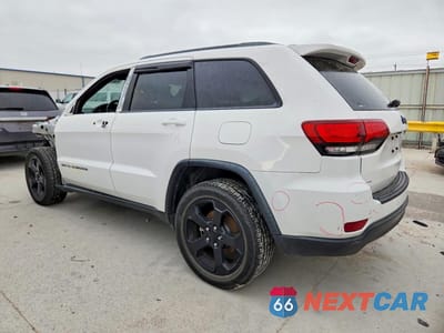 Drugie zdjęcie samochodu z przodu: 2019 JEEP GRAND CHEROKEE LAREDO VIN:1C4RJEAG9KC543328 - miniatura
