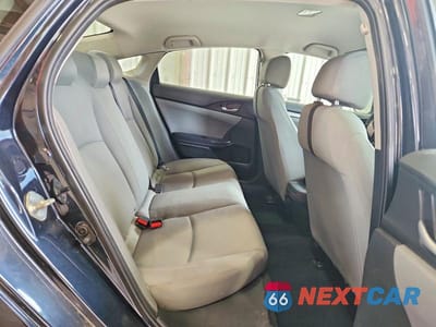 Zdjęcie 10 z 12 samochodu: 2018 HONDA CIVIC LX VIN:2HGFC2F50JH569784 - miniatura