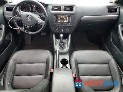 Zdjęcie 8 z 11 samochodu: 2015 VOLKSWAGEN JETTA SE VIN:3VWD07AJ0FM354458 - miniatura