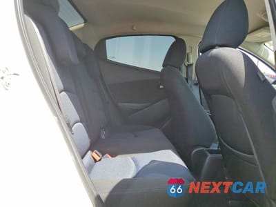 Zdjęcie 10 z 12 samochodu: 2017 TOYOTA YARIS IA BASE VIN:3MYDLBYV0HY149953 - miniatura