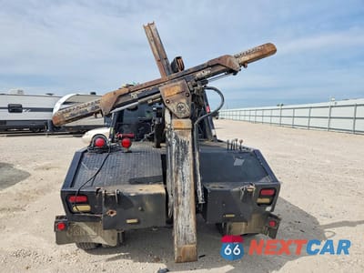 Zdjęcie 6 z 11 samochodu: 2008 CHEVROLET SILVERADO TOW TRUCK VIN:1GBJC39608E155963 - miniatura