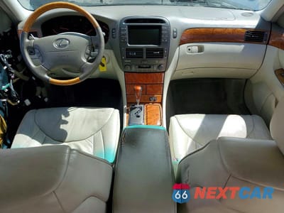 Zdjęcie 8 z 13 samochodu: 2002 LEXUS LS 430 BASE VIN:JTHBN30F020056411 - miniatura