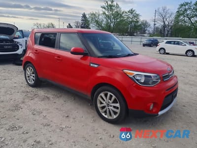 Czwarte zdjęcie samochodu z boku: 2018 KIA SOUL + VIN:KNDJP3A53J7562897 - miniatura