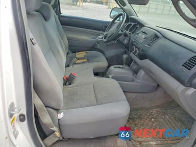 Zdjęcie 10 z 11 samochodu: 2011 TOYOTA TACOMA BASE VIN:5TFNX4CN2BX004710 - miniatura