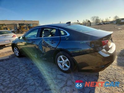 Drugie zdjęcie samochodu z przodu: 2017 CHEVROLET MALIBU LS VIN:1G1ZC5ST4HF104561 - miniatura