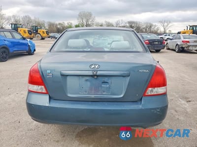 Zdjęcie 6 z 12 samochodu: 2002 HYUNDAI ELANTRA GLS VIN:KMHDN45D42U422186 - miniatura