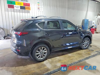 Trzecie zdjęcie samochodu z tyłu: 2024 MAZDA CX-5 SELECT VIN:JM3KFBBL4R0416101 - miniatura