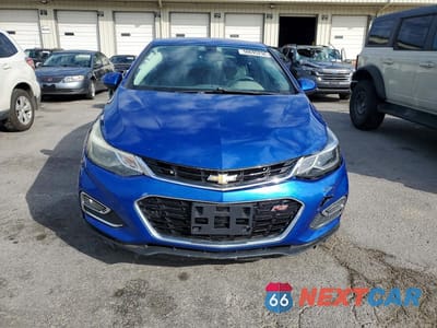 Piąte zdjęcie samochodu w środku: 2017 CHEVROLET CRUZE PREMIER VIN:3G1BF6SM9HS535609 - miniatura