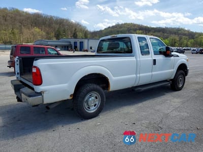 Trzecie zdjęcie samochodu z tyłu: 2012 FORD F250 SUPER DUTY VIN:1FT7X2B60CEB95306 - miniatura