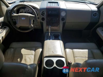 Zdjęcie 8 z 13 samochodu: 2005 FORD F150 SUPERCREW VIN:1FTPW12555FB31618 - miniatura