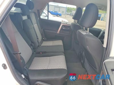 Zdjęcie 11 z 13 samochodu: 2021 TOYOTA 4RUNNER SR5 VIN:JTEMU5JR1M5928517 - miniatura