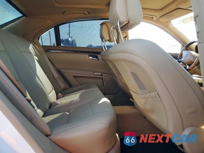Zdjęcie 10 z 13 samochodu: 2013 MERCEDES-BENZ S 550 VIN:WDDNG7DB3DA534105 - miniatura