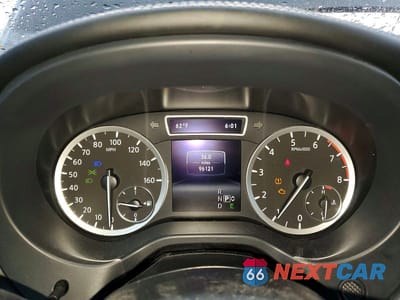 Zdjęcie 9 z 12 samochodu: 2017 INFINITI QX30 PREMIUM VIN:SJKCH5CR3HA032294 - miniatura