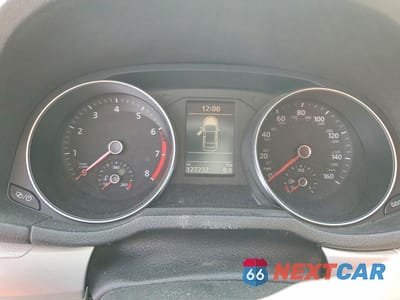 Zdjęcie 9 z 12 samochodu: 2018 VOLKSWAGEN PASSAT S VIN:1VWAA7A32JC023716 - miniatura