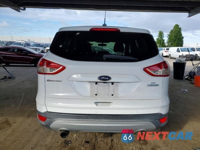Zdjęcie 6 z 11 samochodu: 2014 FORD ESCAPE SE VIN:1FMCU0GX4EUD88706 - miniatura