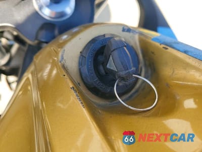 Zdjęcie 8 z 9 samochodu: 2016 KAWASAKI EX650 E VIN:JKAEXEE16GDA21578 - miniatura