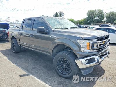 Czwarte zdjęcie samochodu z boku: 2018 FORD F150 SUPERCREW VIN:1FTEW1EP2JKE80645 - miniatura