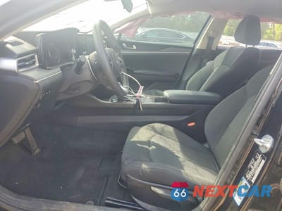 Zdjęcie 7 z 13 samochodu: 2022 KIA K5 LXS VIN:5XXG14J2XNG088810 - miniatura