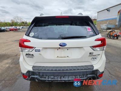 Zdjęcie 6 z 13 samochodu: 2019 SUBARU FORESTER LIMITED VIN:JF2SKAUC3KH522639 - miniatura