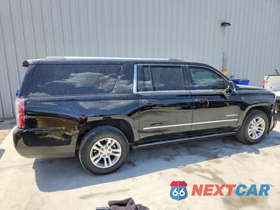 Trzecie zdjęcie samochodu z tyłu: 2018 GMC YUKON XL DENALI VIN:1GKS2HKJ8JR163438 - miniatura