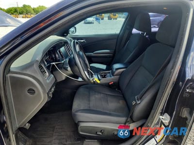 Zdjęcie 7 z 12 samochodu: 2011 DODGE CHARGER VIN:2B3CL3CG7BH515706 - miniatura