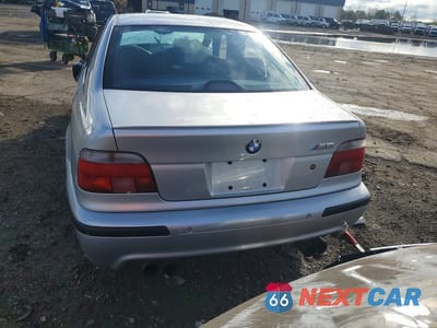 Zdjęcie 6 z 12 samochodu: 2000 BMW M5 VIN:WBSDE9345YBZ94854 - miniatura