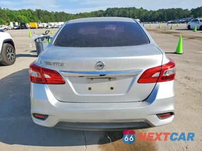 Zdjęcie 6 z 12 samochodu: 2019 NISSAN SENTRA S VIN:3N1AB7AP9KY243885 - miniatura