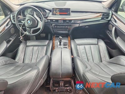 Zdjęcie 8 z 13 samochodu: 2015 BMW X5 XDRIVE50I VIN:5UXKR6C53F0J76069 - miniatura