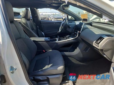 Zdjęcie 7 z 14 samochodu: 2023 TOYOTA BZ4X XLE VIN:JTMAAAAAXPA001093 - miniatura