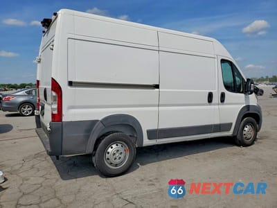Trzecie zdjęcie samochodu z tyłu: 2018 RAM PROMASTER 2500 2500 HIGH VIN:3C6TRVCGXJE112975 - miniatura