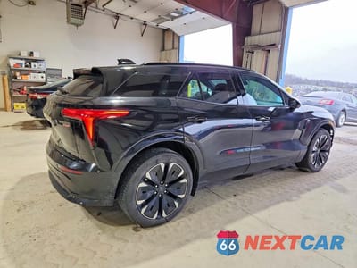 Trzecie zdjęcie samochodu z tyłu: 2024 CHEVROLET BLAZER RS VIN:3GNKDCRJ6RS160262 - miniatura