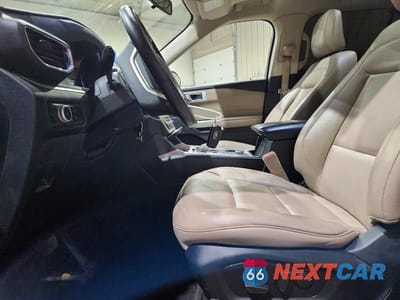 Zdjęcie 7 z 14 samochodu: 2021 FORD EXPLORER XLT VIN:1FMSK8DH6MGA32283 - miniatura