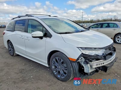 Czwarte zdjęcie samochodu z boku: 2025 HONDA ODYSSEY TOURING VIN:5FNRL6H82SB026177 - miniatura