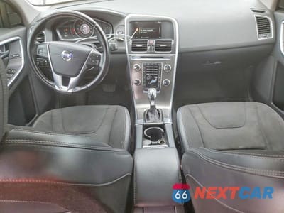 Zdjęcie 8 z 12 samochodu: 2015 VOLVO XC60 T5 VIN:YV440MDJ1F2733633 - miniatura