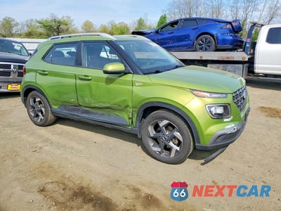 Czwarte zdjęcie samochodu z boku: 2021 HYUNDAI VENUE SEL VIN:KMHRC8A38MU082401 - miniatura