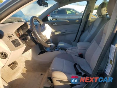 Zdjęcie 7 z 12 samochodu: 2005 VOLVO S40 2.4I VIN:YV1MS390952051860 - miniatura