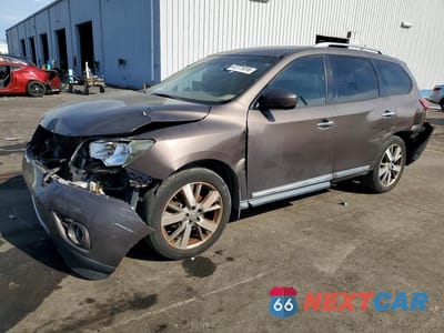 2015 NISSAN PATHFINDER S 5N1AR2MNXFC664076 - główne zdjęcie licytacji z USA - miniatura