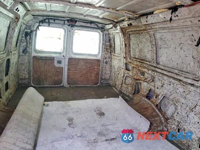 Zdjęcie 10 z 13 samochodu: 2007 FORD ECONOLINE E250 VAN VIN:1FTNS24W17DA56980 - miniatura