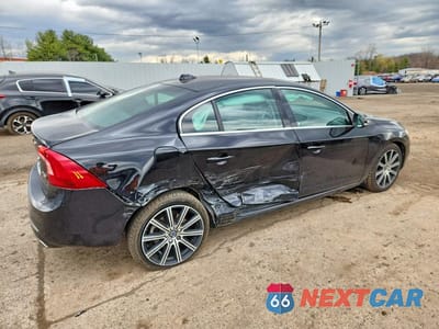 Trzecie zdjęcie samochodu z tyłu: 2017 VOLVO S60 PREMIER VIN:LYV402TK6HB134682 - miniatura