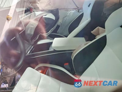 Zdjęcie 7 z 13 samochodu: 2024 TESLA MODEL S VIN:5YJSA1E69RF546173 - miniatura
