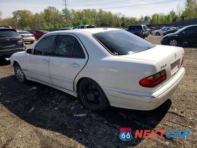 Drugie zdjęcie samochodu z przodu: 2000 MERCEDES-BENZ E 320 4MATIC VIN:WDBJF82GXYX028742 - miniatura