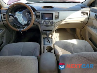 Zdjęcie 8 z 11 samochodu: 2007 KIA OPTIMA LX VIN:KNAGE123975099649 - miniatura