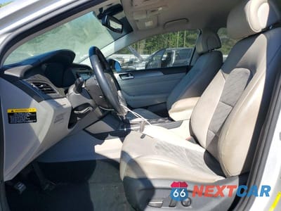 Zdjęcie 7 z 12 samochodu: 2015 HYUNDAI SONATA SPORT VIN:5NPE34AF4FH148252 - miniatura