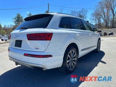 Trzecie zdjęcie samochodu z tyłu: 2017 AUDI Q7 PRESTIGE VIN:WA1VAAF78HD035509 - miniatura