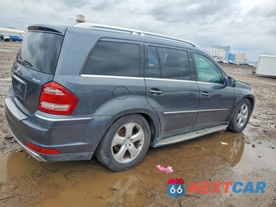 Trzecie zdjęcie samochodu z tyłu: 2011 MERCEDES-BENZ GL 450 VIN:4JGBF7BE7BA721255 - miniatura