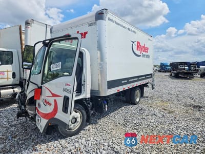 2025 ISUZU NPR XD BOX TRUCK JALC4W167S7K01734 - główne zdjęcie licytacji z USA - miniatura